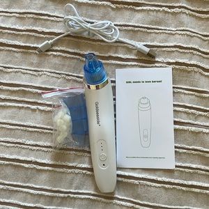 SOLD New Blackhead Remover